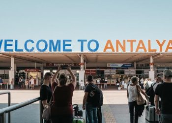  Antalya 2023’te turizmde yeni rekorlar bekliyor