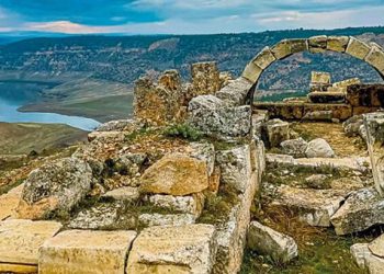 Apalliunas ve Apollon bilmecesi