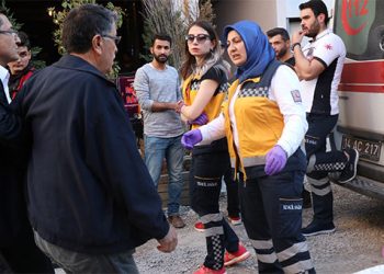 Arkasında 3 mektup bırakıp intihar etti