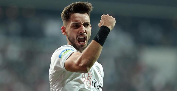 Beşiktaş’a Fenerbahçe derbisi öncesi kötü haber