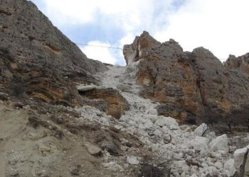 Felaketi anlattılar: Böyle bir şey görmedik, dağlar bölük bölük bölündü