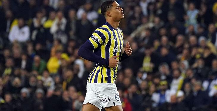 Fenerbahçe’de Jayden Oosterwolde şoku! Devam edemedi