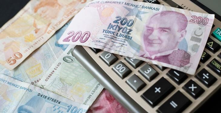 Milyonlarca emekliyi ilgilendiriyor! Bayram ikramiyesine zam gelir mi? Ekonomist Muhammet Bayram cevapladı
