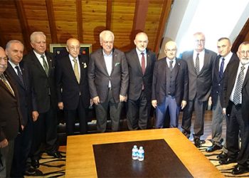 Şampiyonların divan başkanları bir arada