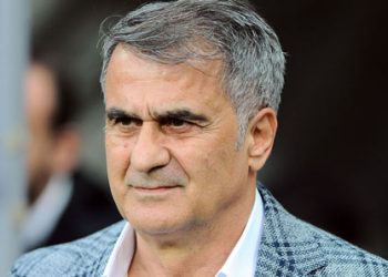 Şenol Güneş: “3 puanların acısı var üzerimizde”