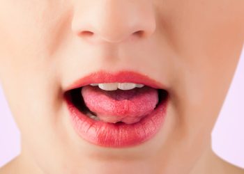 Tükürük bezlerinde taş oluşumuna dikkat!