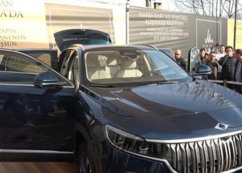 Türkiye’nin yerli otomobili TOGG’a Bursa’da yoğun ilgi