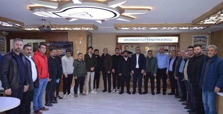 Yeniden Refah Partisi’nden istifa eden 120 kişi AK Parti’ye geçti