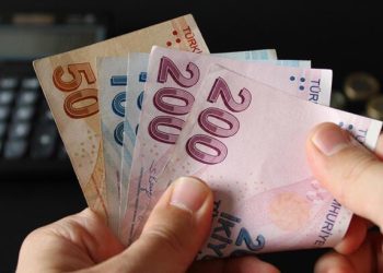 AK Parti’den emekli maaşları için flaş açıklama: Ciddi bir iyileştirme olacak