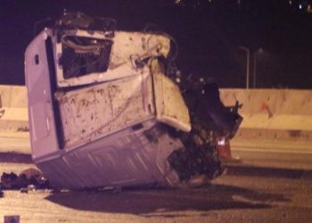 Son dakika…Tankerin çarptığı araçlar alev aldı! 3 ölü, 11 yaralı