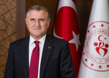 Gençlik ve Spor Bakanı Osman Aşkın Bak: Bu gençliğin spora ihtiyacı var!